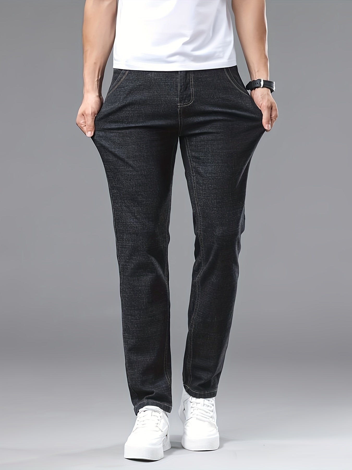 Pantalon Denim Ajusté – Confort et Style